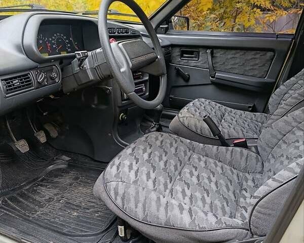 Серый ВАЗ 21099, объемом двигателя 0 л и пробегом 64 тыс. км за 2550 $, фото 5 на Automoto.ua
