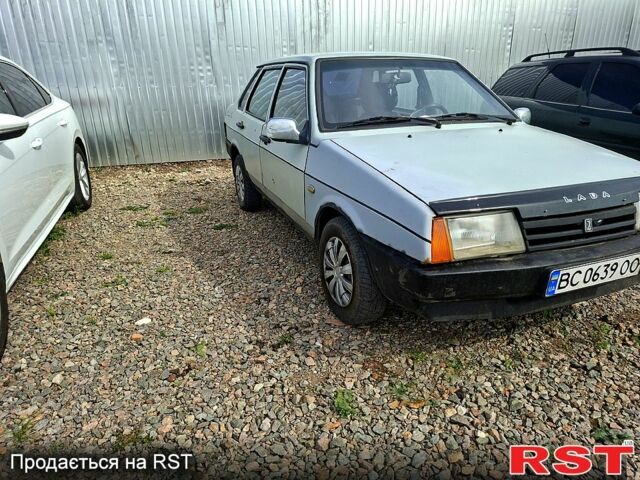 Серый ВАЗ 21099, объемом двигателя 1.5 л и пробегом 180 тыс. км за 800 $, фото 3 на Automoto.ua