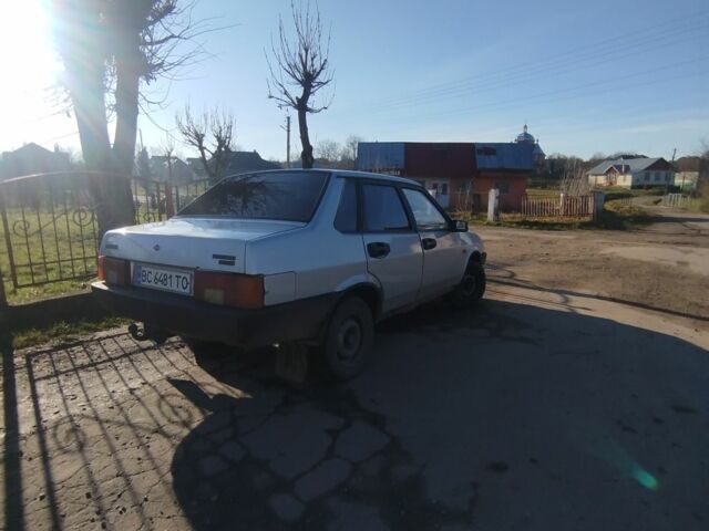 Сірий ВАЗ 21099, об'ємом двигуна 1.5 л та пробігом 200 тис. км за 838 $, фото 2 на Automoto.ua
