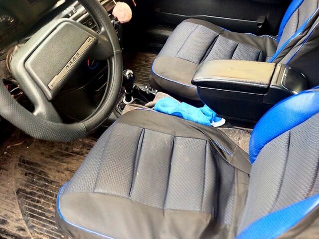 Серый ВАЗ 21099, объемом двигателя 1.5 л и пробегом 100 тыс. км за 1200 $, фото 4 на Automoto.ua