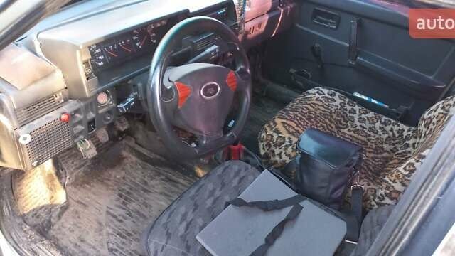 Серый ВАЗ 21099, объемом двигателя 1.5 л и пробегом 212 тыс. км за 1300 $, фото 2 на Automoto.ua