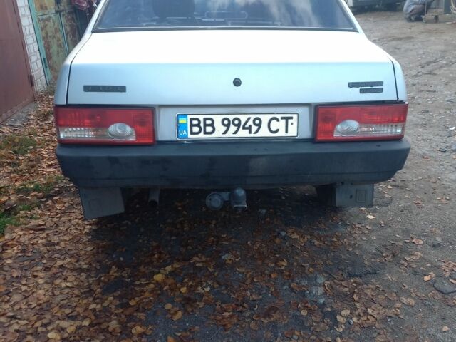 Сірий ВАЗ 21099, об'ємом двигуна 1.5 л та пробігом 10 тис. км за 1122 $, фото 5 на Automoto.ua