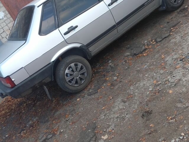 Сірий ВАЗ 21099, об'ємом двигуна 1.5 л та пробігом 10 тис. км за 1122 $, фото 3 на Automoto.ua