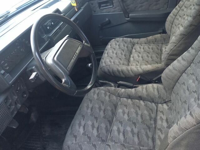 Сірий ВАЗ 21099, об'ємом двигуна 1.5 л та пробігом 10 тис. км за 1122 $, фото 6 на Automoto.ua