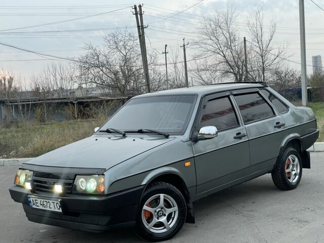 Серый ВАЗ 21099, объемом двигателя 1.5 л и пробегом 93 тыс. км за 1800 $, фото 1 на Automoto.ua