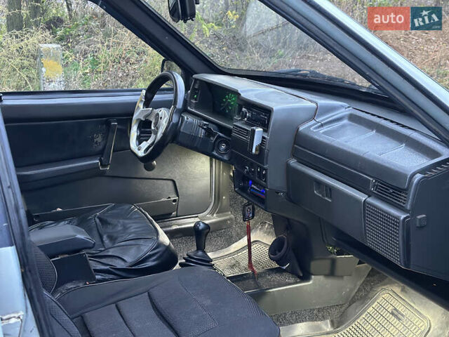 Серый ВАЗ 21099, объемом двигателя 1.5 л и пробегом 250 тыс. км за 800 $, фото 16 на Automoto.ua