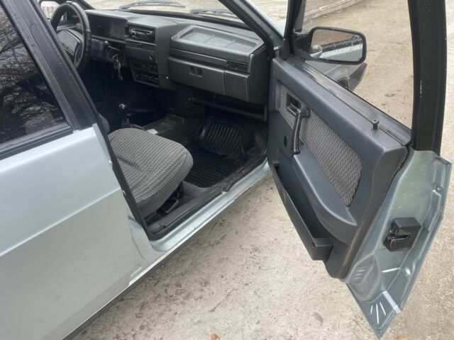 Сірий ВАЗ 21099, об'ємом двигуна 1.5 л та пробігом 175 тис. км за 1400 $, фото 9 на Automoto.ua