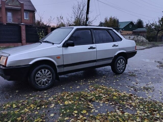 Сірий ВАЗ 21099, об'ємом двигуна 0 л та пробігом 248 тис. км за 900 $, фото 11 на Automoto.ua
