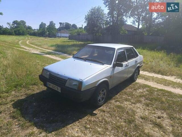 Серый ВАЗ 21099, объемом двигателя 1.5 л и пробегом 210 тыс. км за 1200 $, фото 3 на Automoto.ua