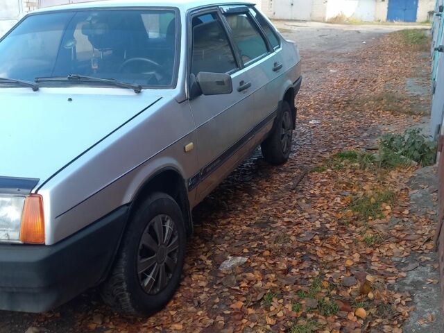 Сірий ВАЗ 21099, об'ємом двигуна 1.5 л та пробігом 10 тис. км за 1122 $, фото 2 на Automoto.ua