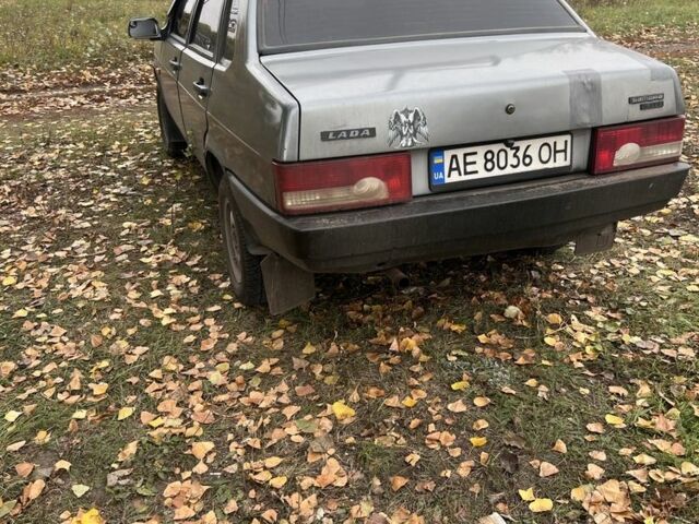 ВАЗ 21099 2002 в Днепре (Днепропетровске) на Automoto.ua Серый ВАЗ 21099, объемом двигателя 1.5 л и пробегом 185 тыс. км за 1763 $, фото 6 на Automoto.ua