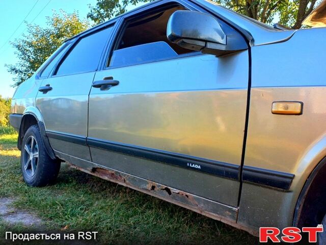 Серый ВАЗ 21099, объемом двигателя 1.5 л и пробегом 0 тыс. км за 1250 $, фото 6 на Automoto.ua