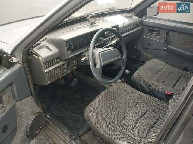 Серый ВАЗ 21099, объемом двигателя 1.5 л и пробегом 170 тыс. км за 1400 $, фото 4 на Automoto.ua