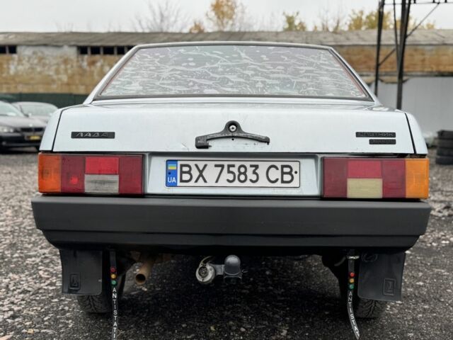 Серый ВАЗ 21099, объемом двигателя 1.5 л и пробегом 200 тыс. км за 1600 $, фото 3 на Automoto.ua