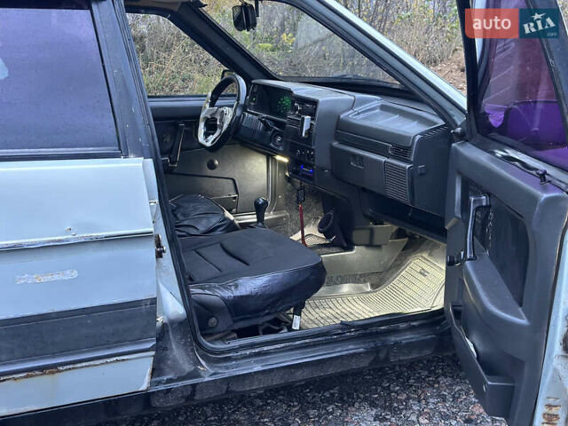Серый ВАЗ 21099, объемом двигателя 1.5 л и пробегом 250 тыс. км за 800 $, фото 17 на Automoto.ua