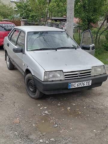 Серый ВАЗ 21099, объемом двигателя 1.5 л и пробегом 150 тыс. км за 719 $, фото 4 на Automoto.ua
