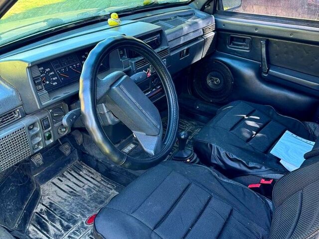 Серый ВАЗ 21099, объемом двигателя 1.5 л и пробегом 300 тыс. км за 800 $, фото 4 на Automoto.ua