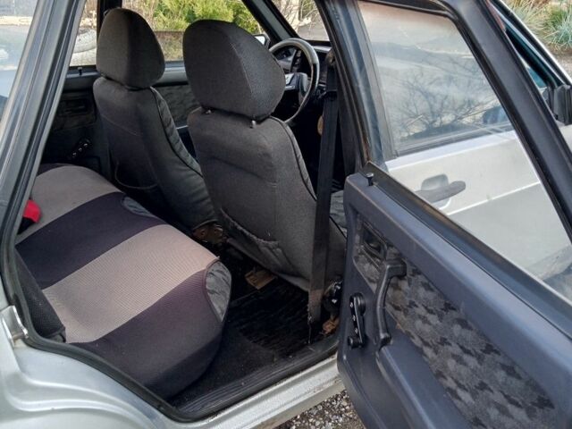 Сірий ВАЗ 21099, об'ємом двигуна 1.5 л та пробігом 194 тис. км за 750 $, фото 9 на Automoto.ua