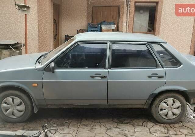 Серый ВАЗ 21099, объемом двигателя 1.5 л и пробегом 150 тыс. км за 1000 $, фото 1 на Automoto.ua