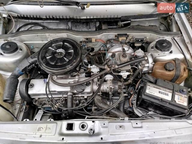 Серый ВАЗ 21099, объемом двигателя 1.5 л и пробегом 350 тыс. км за 1100 $, фото 5 на Automoto.ua