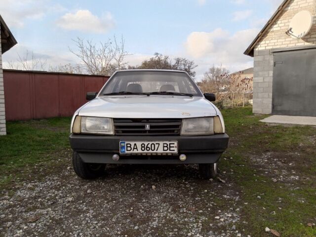 Сірий ВАЗ 21099, об'ємом двигуна 1.5 л та пробігом 194 тис. км за 750 $, фото 2 на Automoto.ua
