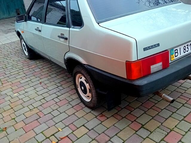 Серый ВАЗ 21099, объемом двигателя 1.5 л и пробегом 190 тыс. км за 1550 $, фото 3 на Automoto.ua