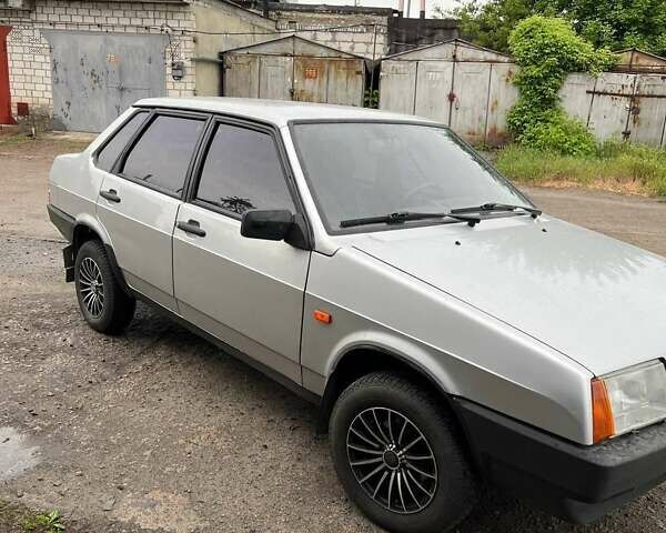 Сірий ВАЗ 21099, об'ємом двигуна 1.5 л та пробігом 148 тис. км за 1900 $, фото 6 на Automoto.ua