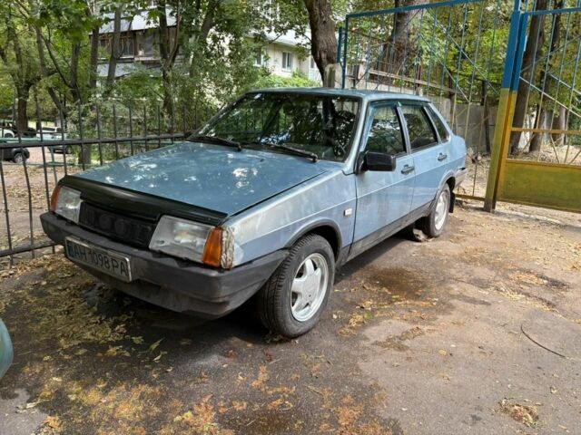Серый ВАЗ 21099, объемом двигателя 1.5 л и пробегом 2 тыс. км за 1081 $, фото 2 на Automoto.ua
