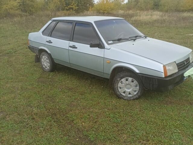 Серый ВАЗ 21099, объемом двигателя 2 л и пробегом 287 тыс. км за 1200 $, фото 2 на Automoto.ua
