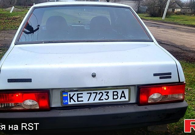 Серый ВАЗ 21099, объемом двигателя 1.5 л и пробегом 200 тыс. км за 1850 $, фото 8 на Automoto.ua