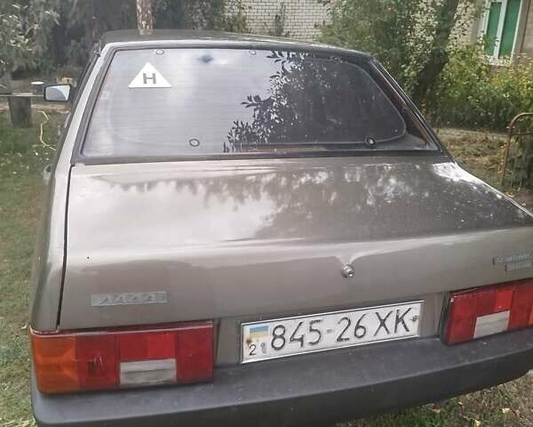 Сірий ВАЗ 21099, об'ємом двигуна 1.5 л та пробігом 662 тис. км за 1550 $, фото 6 на Automoto.ua