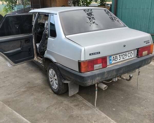 Серый ВАЗ 21099, объемом двигателя 1.5 л и пробегом 387 тыс. км за 1000 $, фото 2 на Automoto.ua
