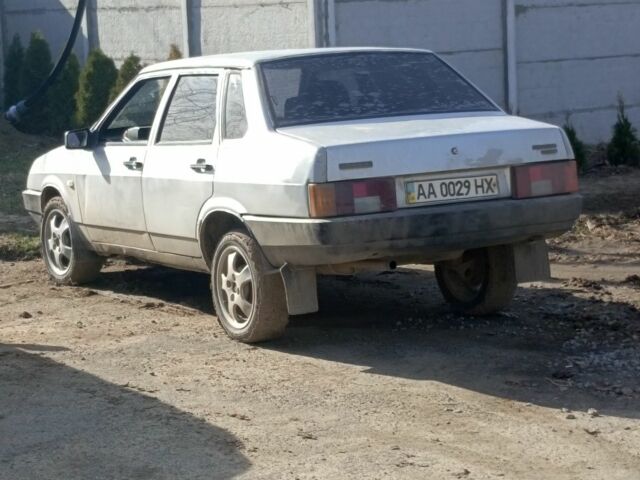 Сірий ВАЗ 21099, об'ємом двигуна 0 л та пробігом 500 тис. км за 1000 $, фото 4 на Automoto.ua