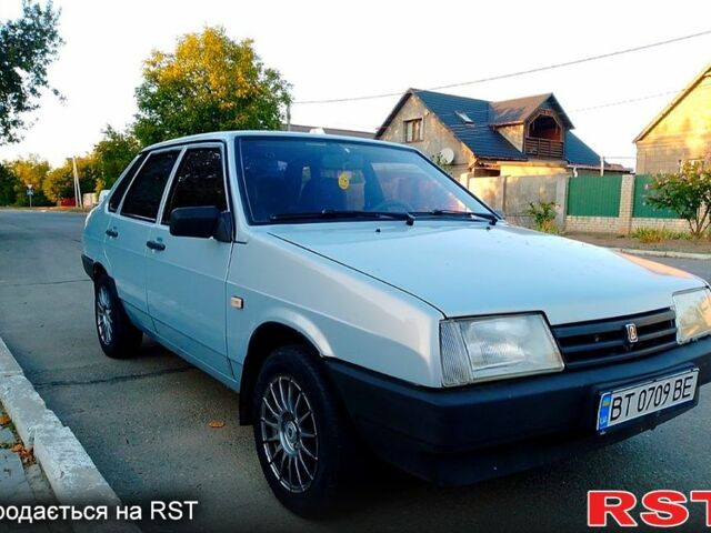 Серый ВАЗ 21099, объемом двигателя 1.5 л и пробегом 0 тыс. км за 2100 $, фото 2 на Automoto.ua