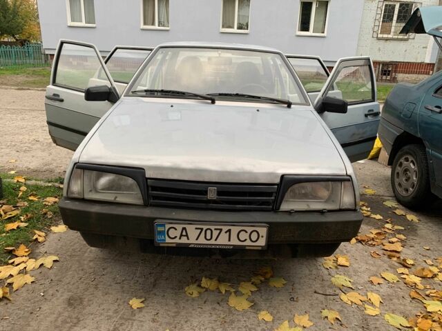 Сірий ВАЗ 21099, об'ємом двигуна 1.5 л та пробігом 162 тис. км за 850 $, фото 2 на Automoto.ua