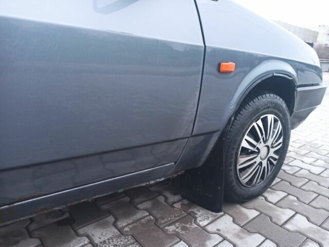 Сірий ВАЗ 21099, об'ємом двигуна 1.5 л та пробігом 250 тис. км за 1550 $, фото 3 на Automoto.ua