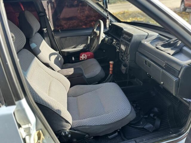 Серый ВАЗ 21099, объемом двигателя 1.5 л и пробегом 200 тыс. км за 1600 $, фото 5 на Automoto.ua