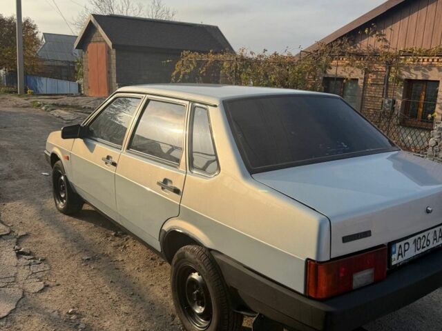 Серый ВАЗ 21099, объемом двигателя 1.5 л и пробегом 150 тыс. км за 1650 $, фото 2 на Automoto.ua