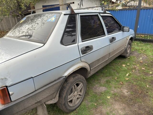 Серый ВАЗ 21099, объемом двигателя 1.5 л и пробегом 200 тыс. км за 1000 $, фото 4 на Automoto.ua