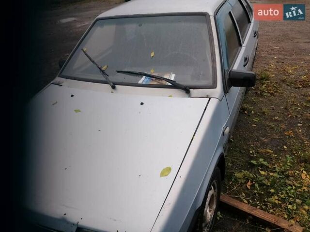 Сірий ВАЗ 21099, об'ємом двигуна 1.3 л та пробігом 250 тис. км за 401 $, фото 1 на Automoto.ua