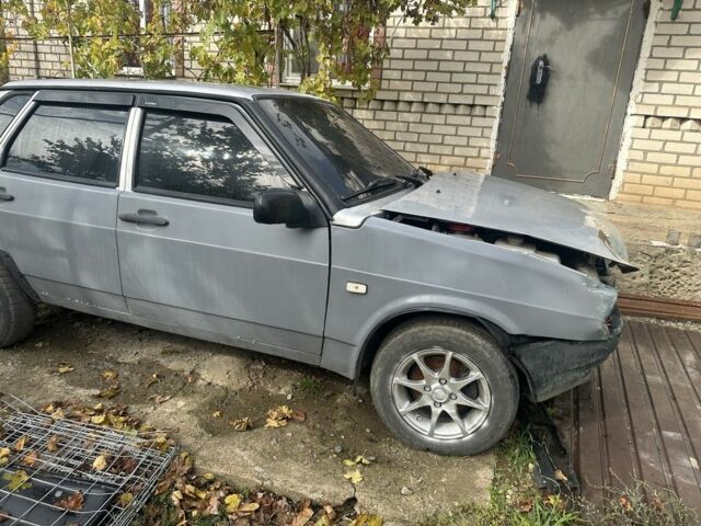 Сірий ВАЗ 21099, об'ємом двигуна 1.5 л та пробігом 111 тис. км за 449 $, фото 4 на Automoto.ua
