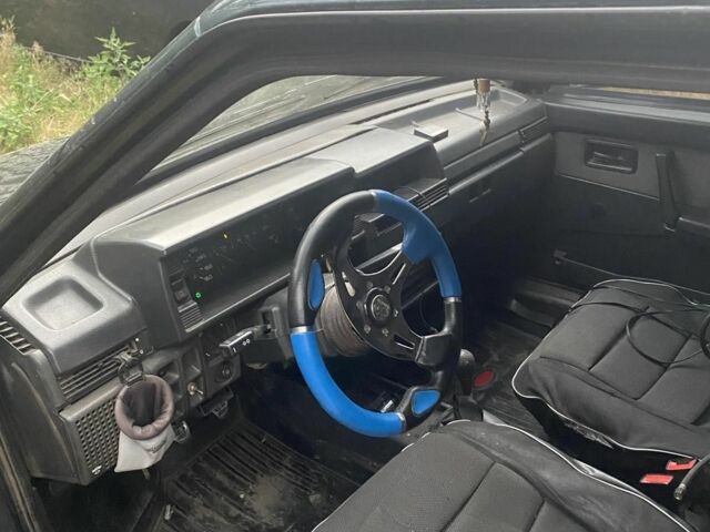 Серый ВАЗ 21099, объемом двигателя 1.5 л и пробегом 235 тыс. км за 999 $, фото 4 на Automoto.ua