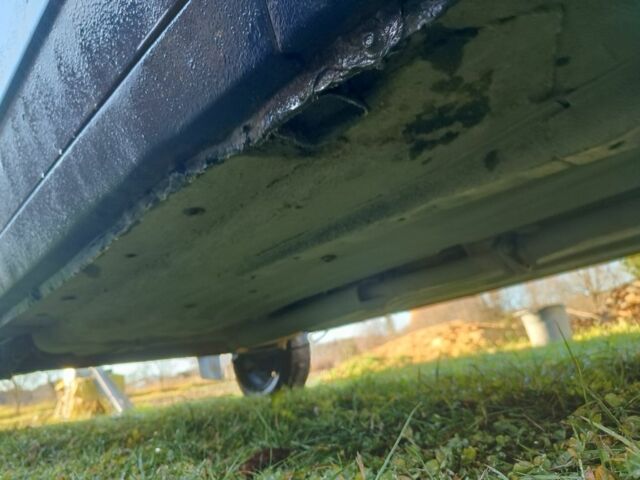 Серый ВАЗ 21099, объемом двигателя 1.5 л и пробегом 180 тыс. км за 900 $, фото 6 на Automoto.ua