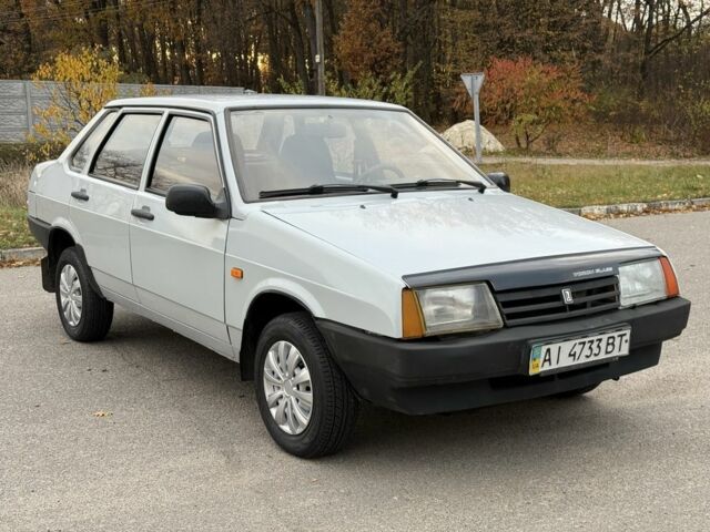 Серый ВАЗ 21099, объемом двигателя 1.5 л и пробегом 1 тыс. км за 1599 $, фото 9 на Automoto.ua