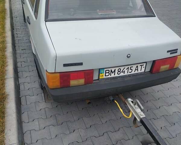 Сірий ВАЗ 21099, об'ємом двигуна 1.5 л та пробігом 300 тис. км за 1184 $, фото 2 на Automoto.ua