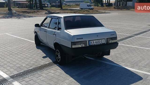 Серый ВАЗ 21099, объемом двигателя 1.5 л и пробегом 125 тыс. км за 1800 $, фото 4 на Automoto.ua