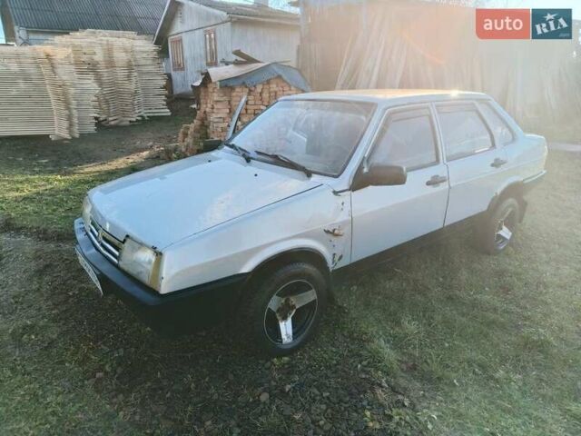 Серый ВАЗ 21099, объемом двигателя 1.5 л и пробегом 180 тыс. км за 900 $, фото 1 на Automoto.ua