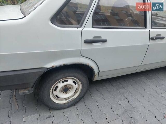 Сірий ВАЗ 21099, об'ємом двигуна 1.5 л та пробігом 300 тис. км за 1184 $, фото 4 на Automoto.ua