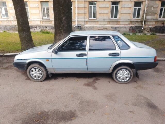 Сірий ВАЗ 21099, об'ємом двигуна 1.5 л та пробігом 245 тис. км за 830 $, фото 5 на Automoto.ua