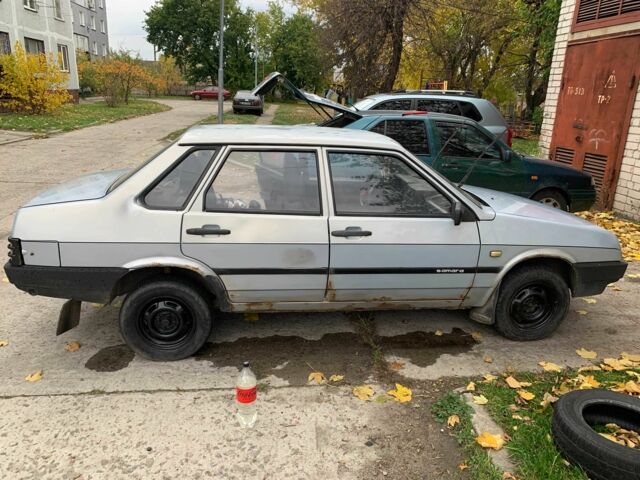 Сірий ВАЗ 21099, об'ємом двигуна 1.5 л та пробігом 162 тис. км за 850 $, фото 4 на Automoto.ua